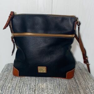 Dooney & Bourke purse
